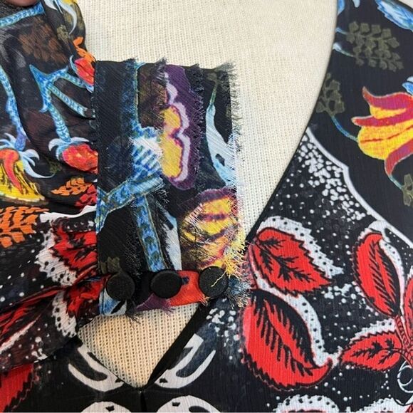 Alice & Olivia Floral Print Long Sleeve V Neck Blouse size Small (184) - Picture 5 of 6